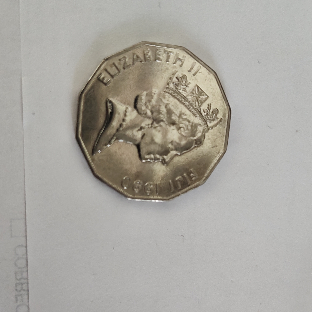 1990 British 50 Pence Coin Featuring Queen Elizabeth II - Silver Tone